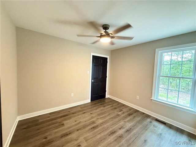 26 Tupelo St, Deltaville, VA 23043 - photo 18