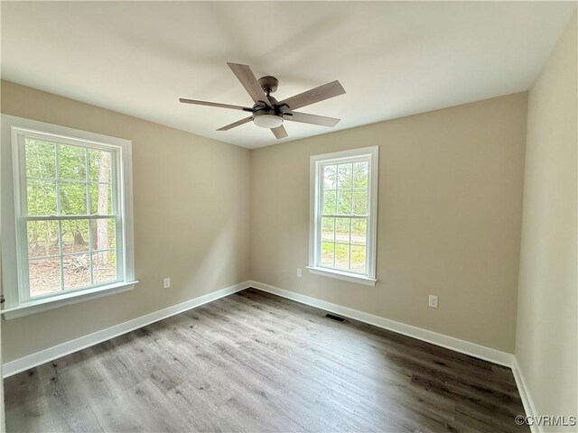 26 Tupelo St, Deltaville, VA 23043 - photo 13
