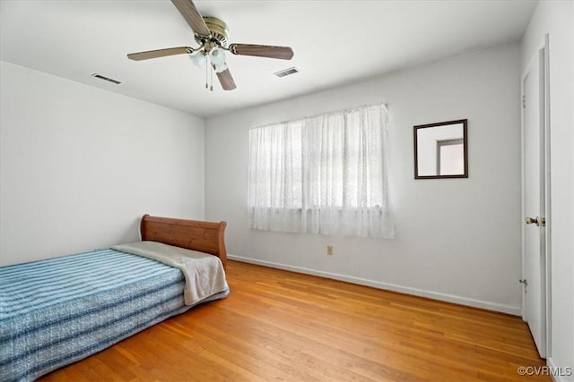 43 Franktown Rd, Hampton, VA 23663 - bedroom featuring light wood-type flooring and a ceiling fan