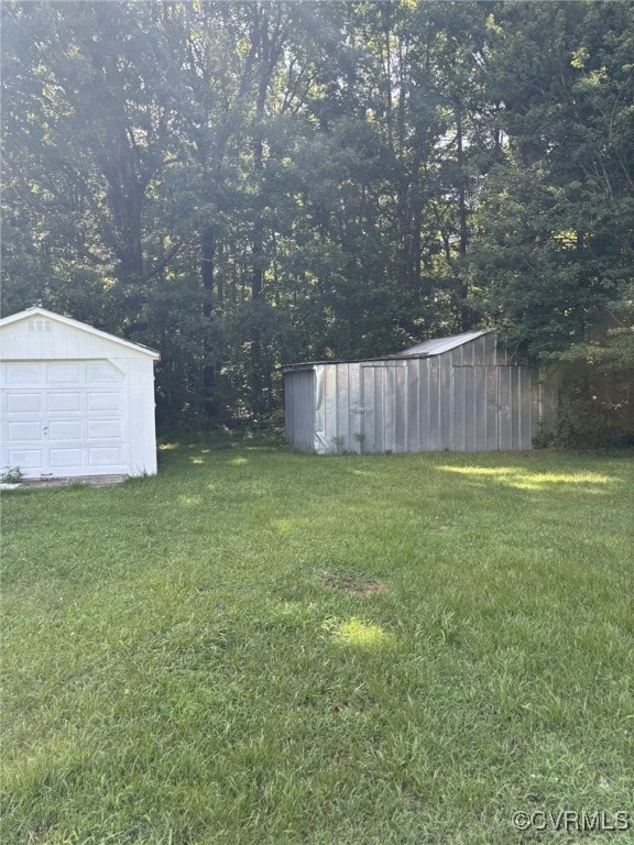3246 Tabscott Rd, Goochland, VA 23038 - view of green lawn with an outdoor structure