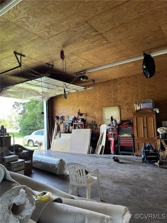 3246 Tabscott Rd, Goochland, VA 23038 - garage featuring a garage door opener