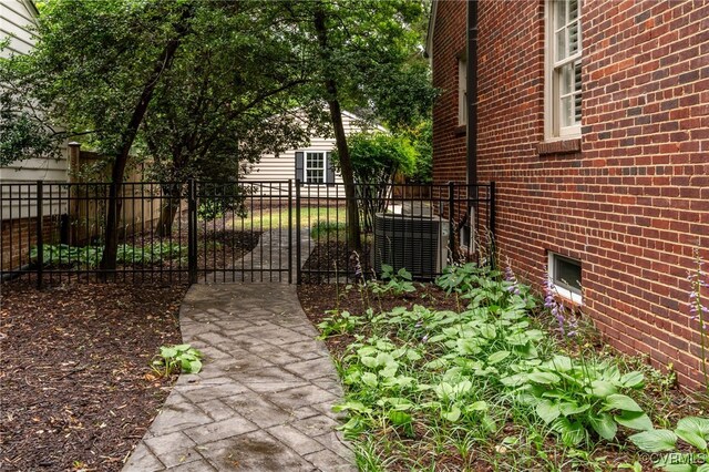 4512 Bromley Ln, Richmond, VA 23221 - photo 10