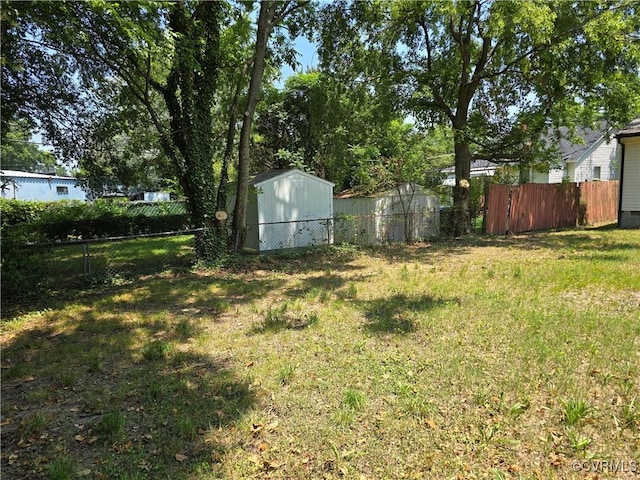5102 Randall Ave, Henrico, VA 23231 - view of yard with a storage unit