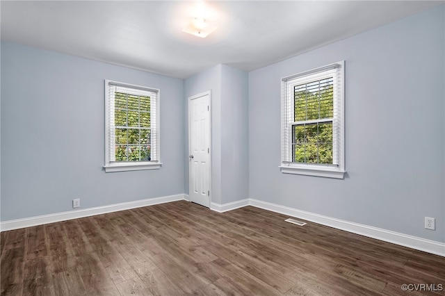 2803 Drewrys Bluff Rd, Chesterfield, VA 23237 - unfurnished room with dark wood finished floors and baseboards
