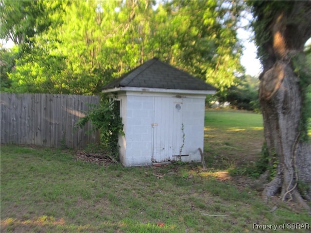 6847 Williams Landing Rd, Hayes, VA 23072 - view of shed