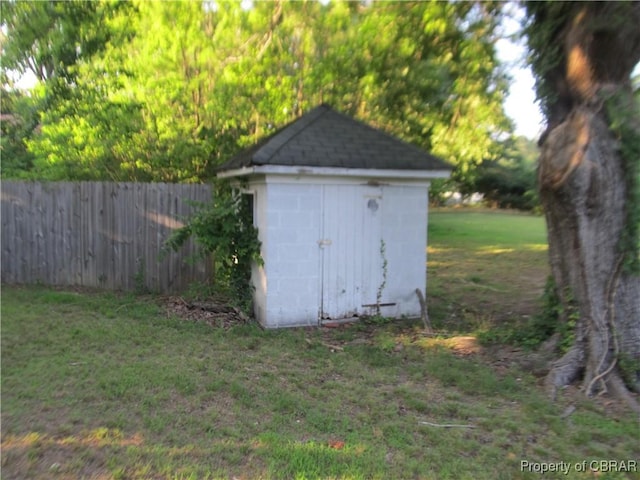 6847 Williams Landing Rd, Hayes, VA 23072 - view of shed