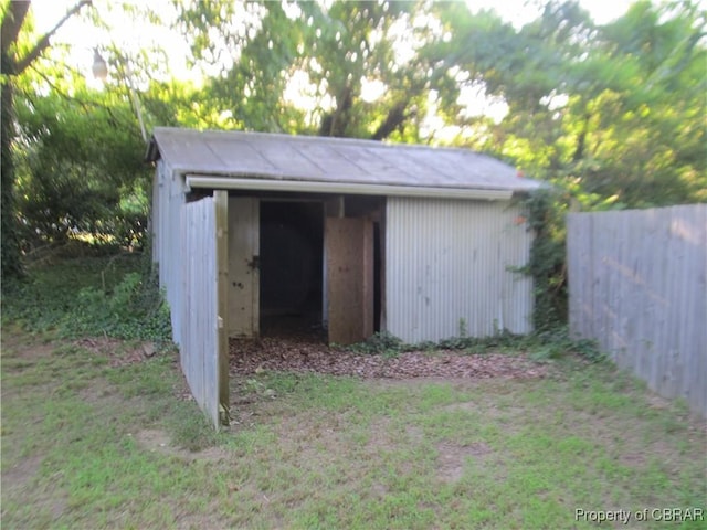 6847 Williams Landing Rd, Hayes, VA 23072 - view of outbuilding