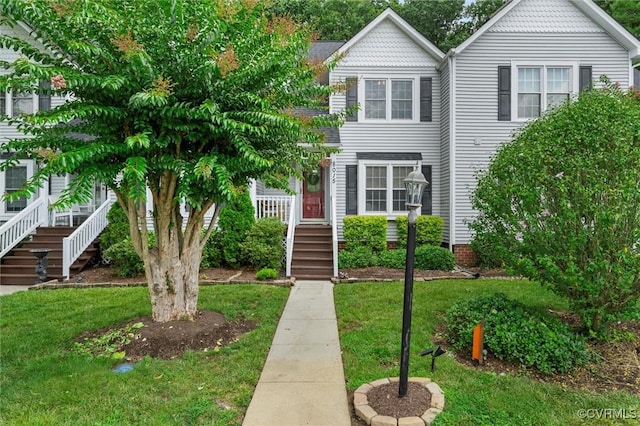 8015 Buford, North Chesterfield, VA 23235 - victorian house featuring a front lawn