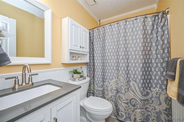 103 N Daisy Ave, Henrico, VA 23075 - bathroom featuring ornamental molding, vanity, wainscoting, a textured ceiling, and a shower with shower curtain