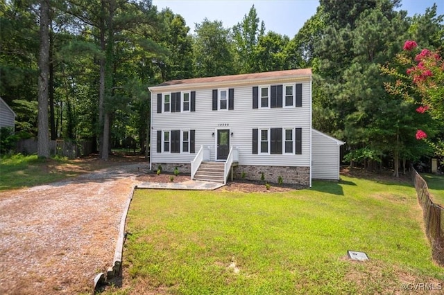 12305 Leesburg Cir, Midlothian, VA 23112 - colonial house featuring driveway