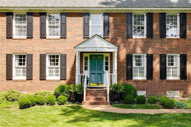 105 Williamson Ct, Henrico, VA 23229 - colonial home featuring brick siding