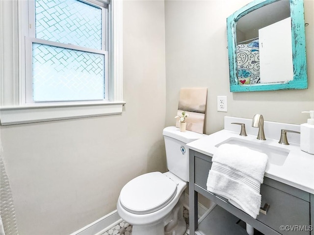8101 Lake Shore Dr, North Chesterfield, VA 23235 - bathroom with vanity