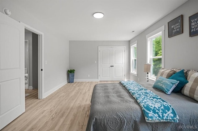 2227 S Whitehill Dr, Petersburg, VA 23803 - bedroom featuring wood finished floors and a closet
