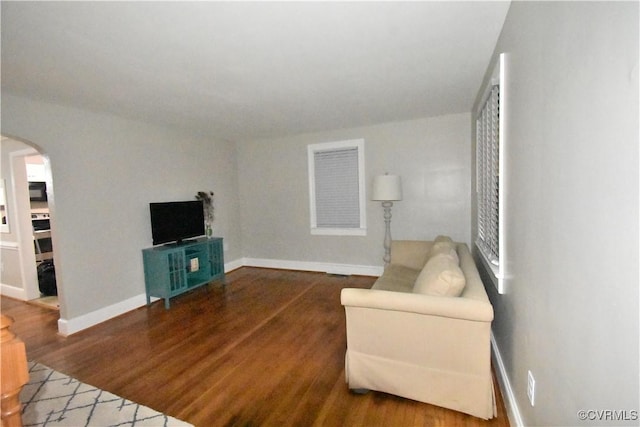 307 Washington Ave, Colonial Heights, VA 23834 - photo 3