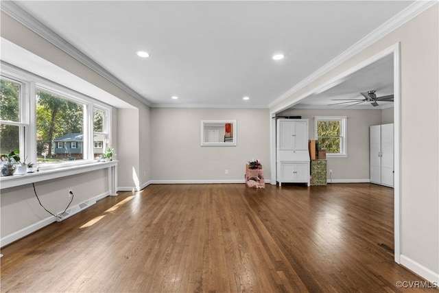 2419 Fon Du Lac Rd, Henrico, VA 23229 - unfurnished living room featuring wood finished floors, crown molding, ceiling fan, and recessed lighting