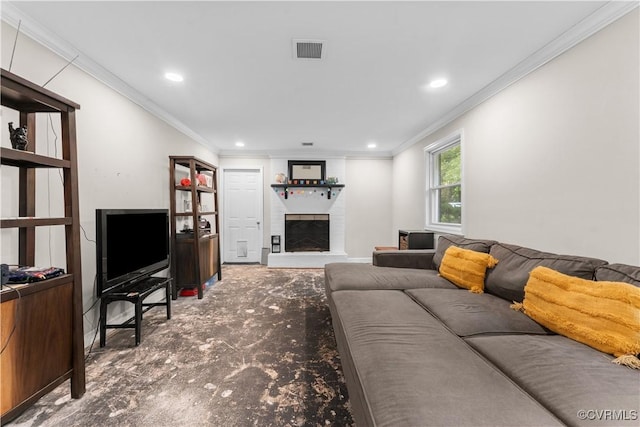 2419 Fon Du Lac Rd, Henrico, VA 23229 - carpeted living room featuring crown molding, recessed lighting, and a fireplace