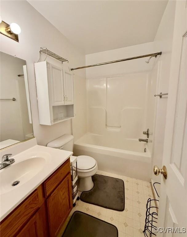 7016 Narragansett Ct, Hanover, VA 23111 - bathroom with vanity and bathing tub / shower combination