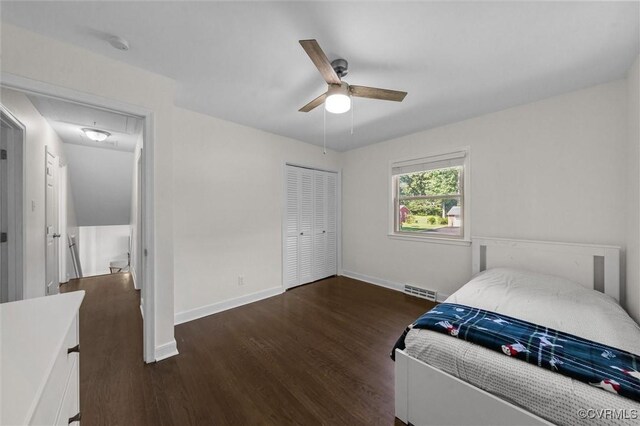 1101 Clearlake Rd, Chesterfield, VA 23236 - bedroom featuring attic access, wood finished floors, a closet, and ceiling fan