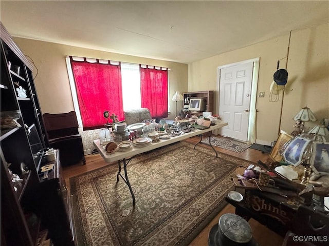 2528 Aldridge Ave, South Chesterfield, VA 23834 - living area with wood finished floors
