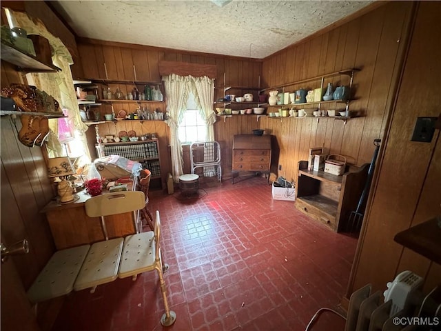 2528 Aldridge Ave, South Chesterfield, VA 23834 - office space with wood walls