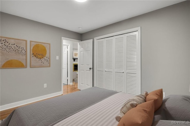 4712 Kyloe Ln, Moseley, VA 23120 - bedroom with wood finished floors and a closet