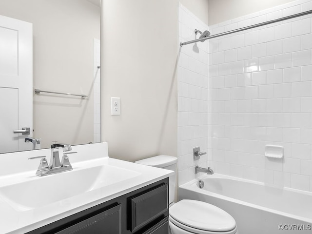 341 Crofton Village Ter Unit Kd, Chesterfield, VA 23114 - full bath featuring vanity and tub / shower combination