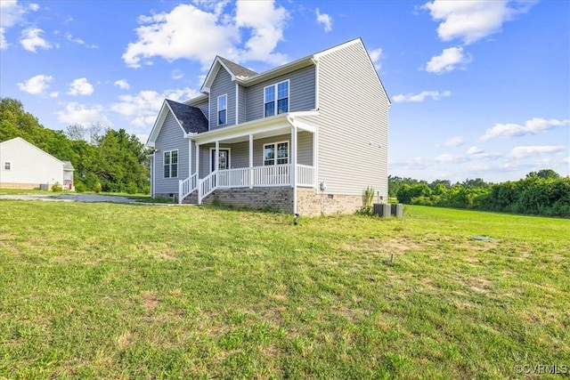 11325 Webb Rd, Disputanta, VA 23842 - traditional-style house with covered porch, crawl space, and a front yard