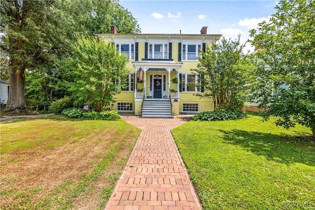 544 High St, Petersburg, VA 23803 - italianate home with a chimney and a front lawn