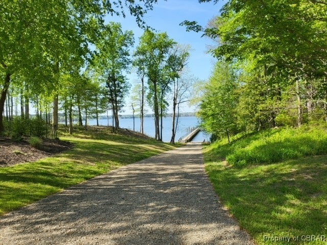 27 E W Pkwy, Gloucester, VA 23061