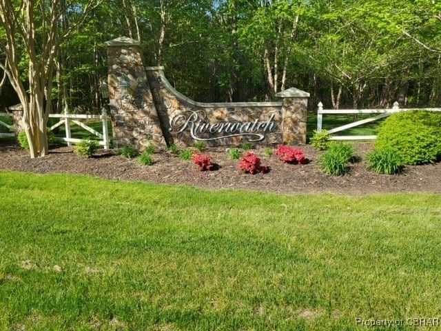 27 E W Pkwy, Gloucester, VA 23061