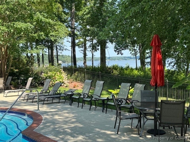27 E W Pkwy, Gloucester, VA 23061