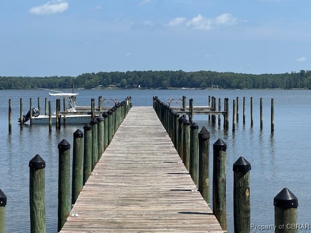 27 E W Pkwy, Gloucester, VA 23061