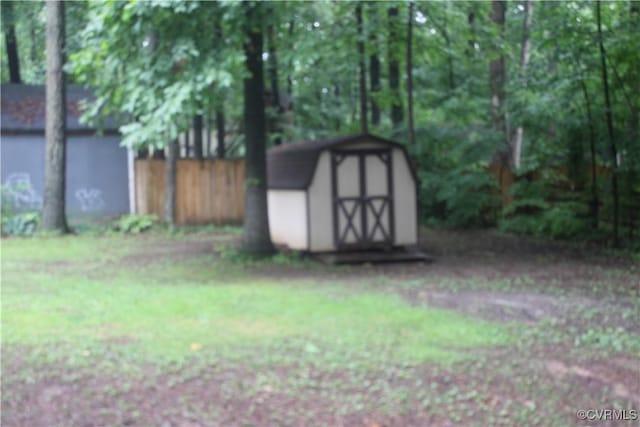 7401 Velvet Antler Dr, Midlothian, VA 23112 - view of yard featuring a storage shed