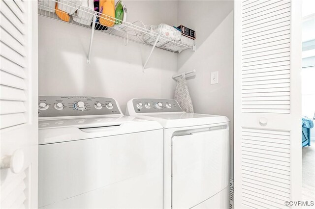 3119 Perdue Springs Dr, Chester, VA 23831 - laundry room featuring washing machine and dryer