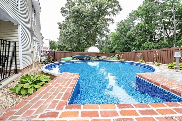 5618 Buxton Ct, Chester, VA 23831 - view of swimming pool featuring a fenced backyard