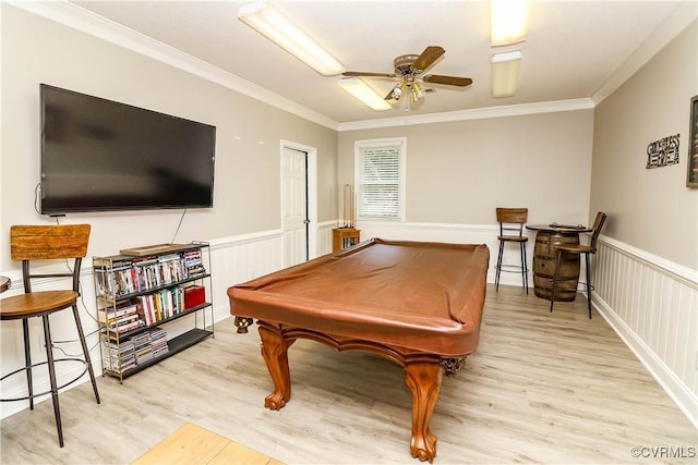 5618 Buxton Ct, Chester, VA 23831 - playroom featuring billiards, crown molding, a ceiling fan, wood finished floors, and wainscoting