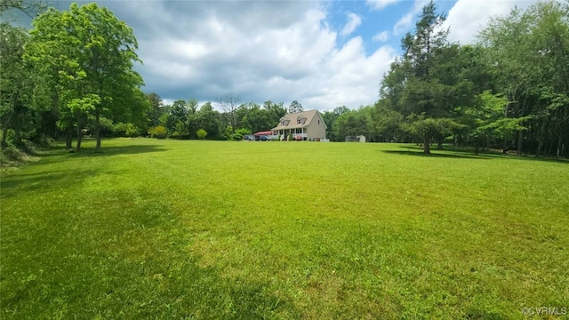 1932 Howardsville Tpke, Stuarts Draft, VA 24477 - view of green lawn