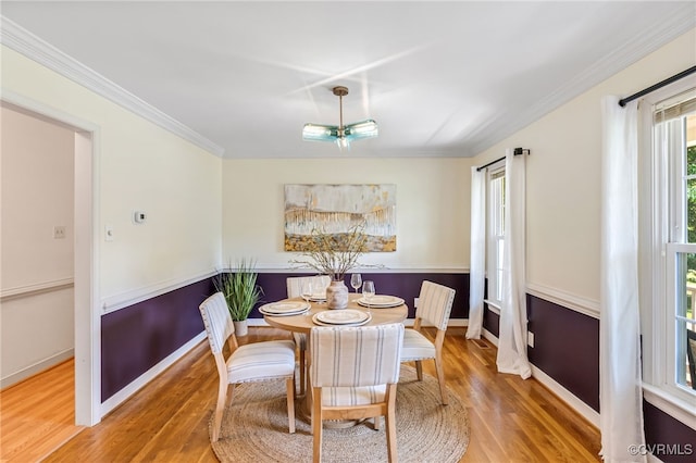 1424 Laurel Top Dr, Midlothian, VA 23114 - dining room featuring wood finished floors and crown molding