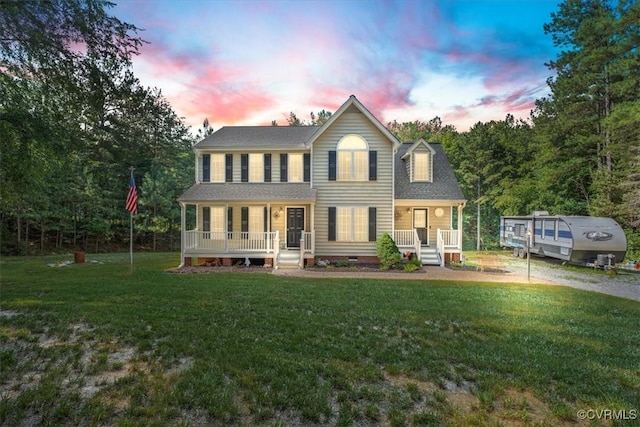 2551 Walkers Ridge Cir, Powhatan, VA 23139 - colonial-style house with covered porch, a front lawn, and crawl space