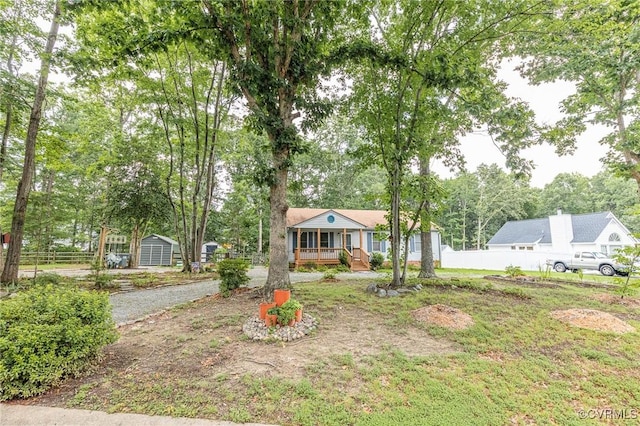 10904 Robin Spring Ln, Glen Allen, VA 23060 - photo 1