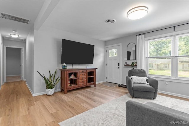611 Queensway Rd, North Chesterfield, VA 23236 - living area featuring light wood-style flooring and baseboards
