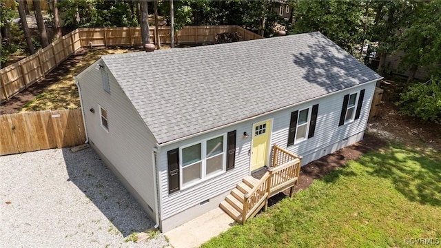 611 Queensway Rd, North Chesterfield, VA 23236 - view of front of property with roof with shingles, crawl space, and a fenced backyard