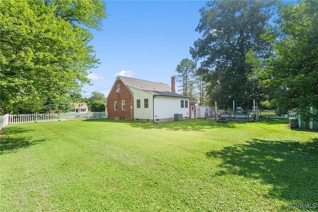 501 E Azalea Ave, Richmond, VA 23227 - view of fenced backyard