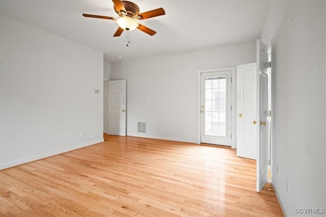17220 Dawn Ct, Amelia Courthouse, VA 23002 - empty room with light wood-style flooring and a ceiling fan