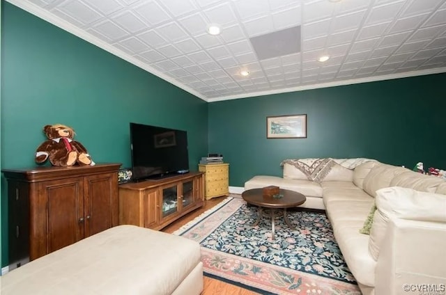 1638 Fallen Timber Trl, Powhatan, VA 23139 - living area featuring ornamental molding, wood finished floors, and recessed lighting