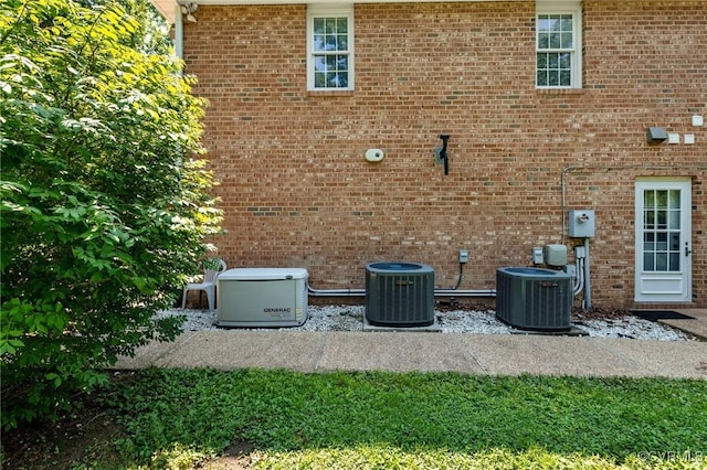 4410 Sharonridge Dr, North Chesterfield, VA 23236 - view of patio / terrace