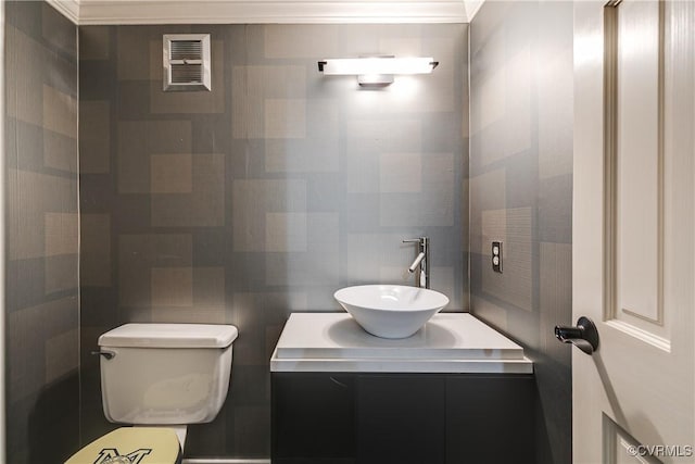 12103 Wexwood Pl, North Chesterfield, VA 23236 - half bath featuring vanity and ornamental molding