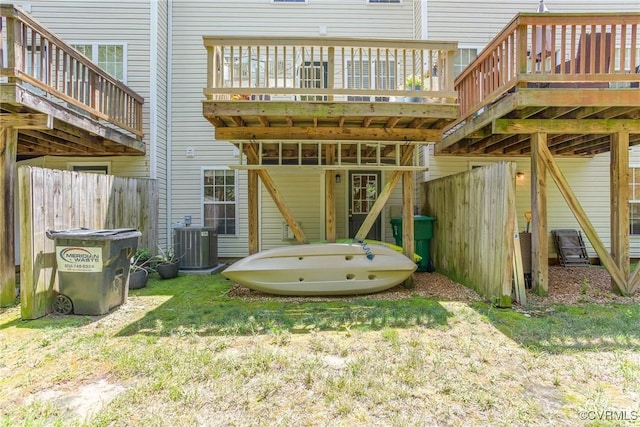 8750 Springwater Dr, Henrico, VA 23228 - back of property with a deck