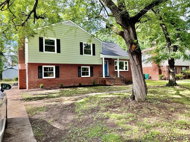8409 Zell Ln, Henrico, VA 23229 - split level home with brick siding