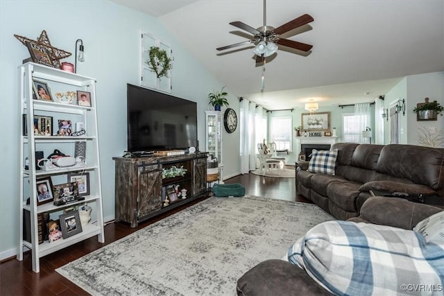 696 Anne Ln, Aylett, VA 23009 - living room featuring ceiling fan, dark wood finished floors, and vaulted ceiling